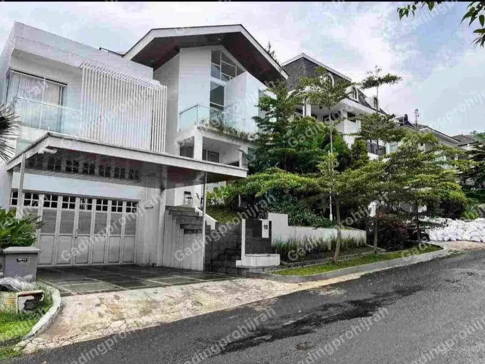 Dijual Rumah Siap Huni (semi furnis) Di Resort Dago Pakar