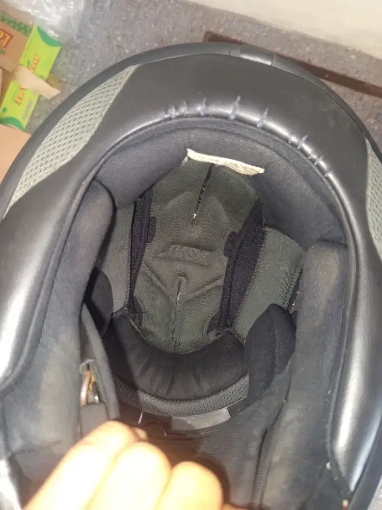 Helm kyt r10 size m