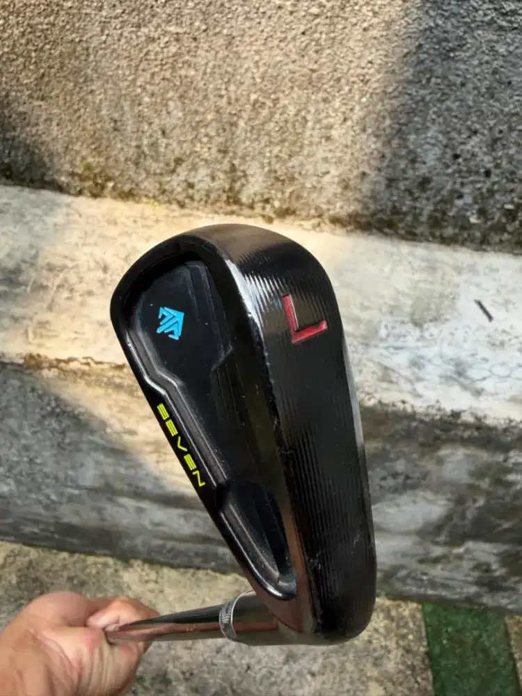 IRON SET SEVEN CB IRON