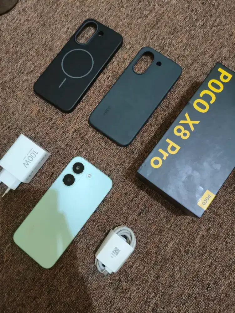 Jual/TT Poco 8/512  like new