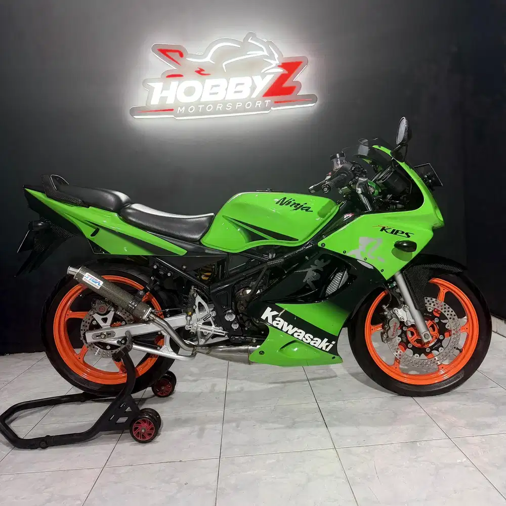 Kawasaki ninja 150RR/zx-150RR se gen4 2011 modif hedon,istimewa