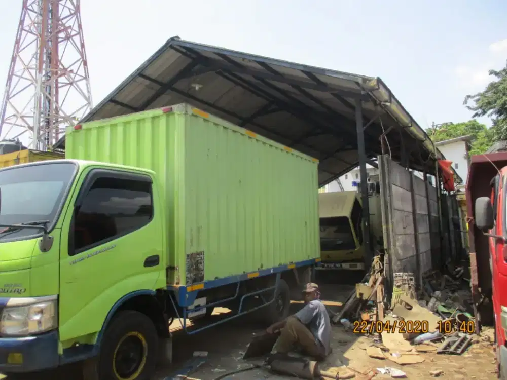 Hino dutro 110 SDL engkel long bok besi tahun 2019 original