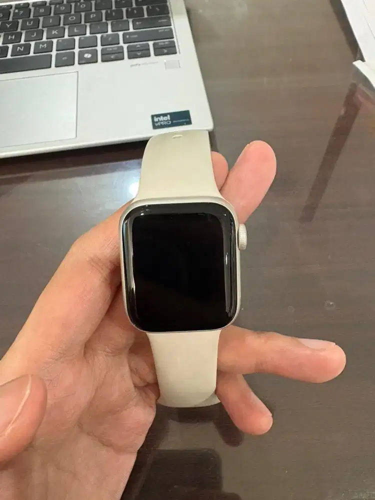 Apple watch SE gen 2, 40 MM