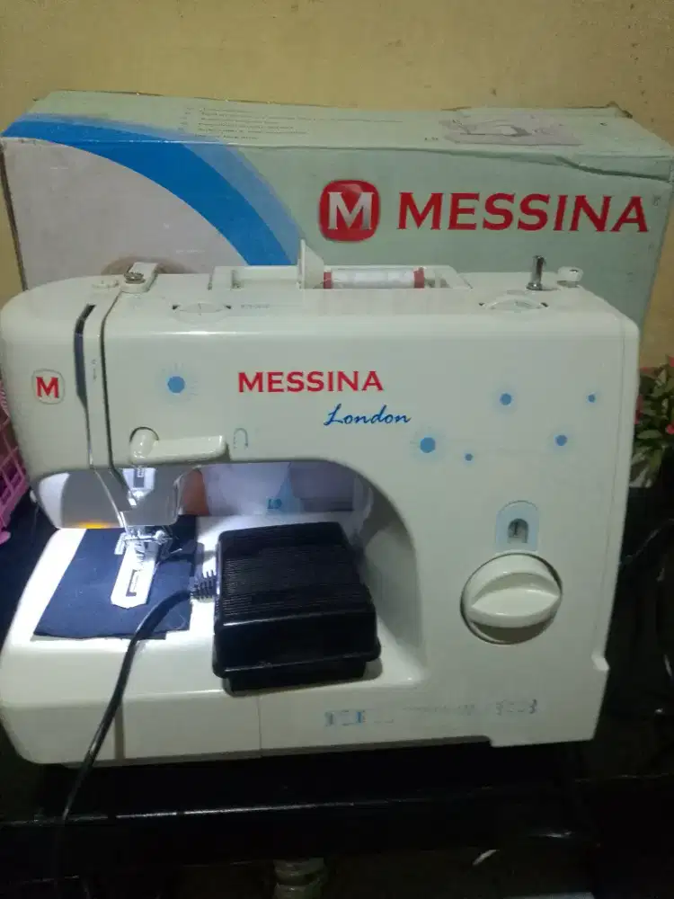Mesin lubang kancing fulldus