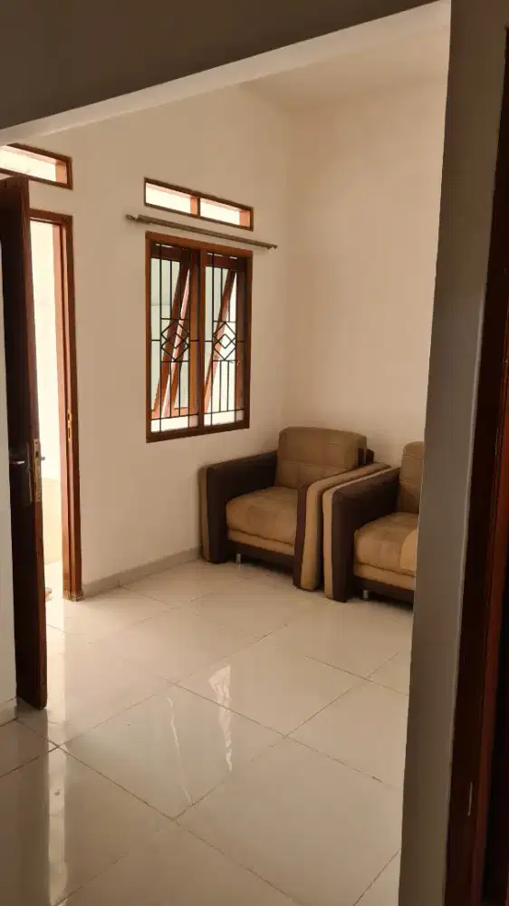 Rumah Murah Dekat Stasiun Rajeg 2 KT Siap Huni