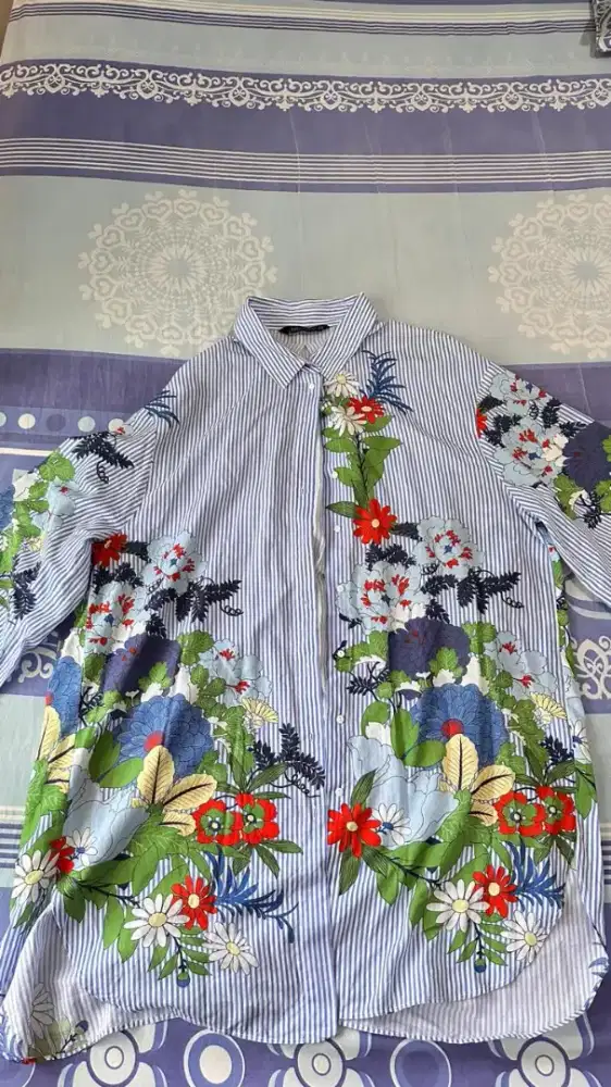 BAJU ATASAN ZARA