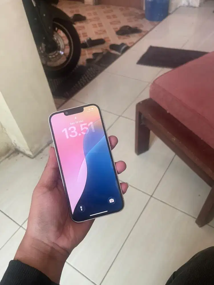 iPhone 13 128 GB iBox