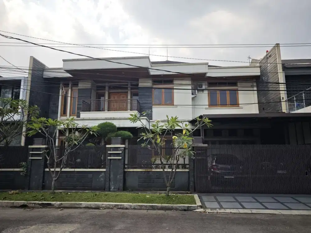 Rumah Mewah LT 510 m2 di Mekarwangi kota Bandung