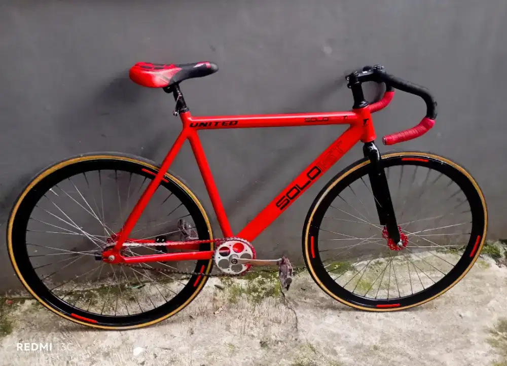 Dijual 1 unit fixie soloist