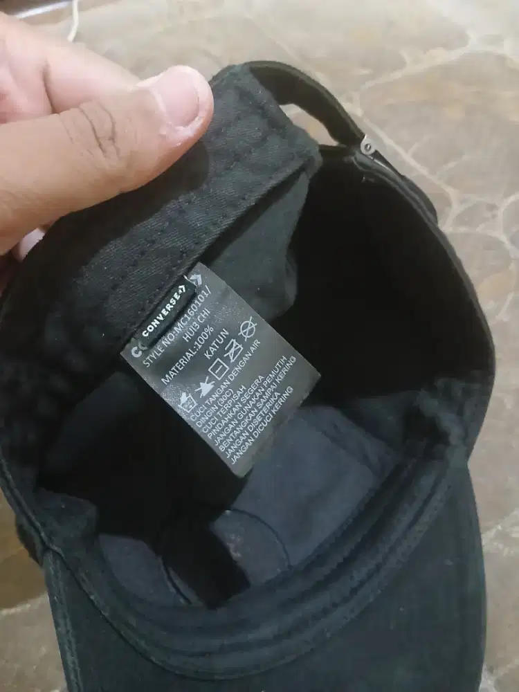 dijual topi converse