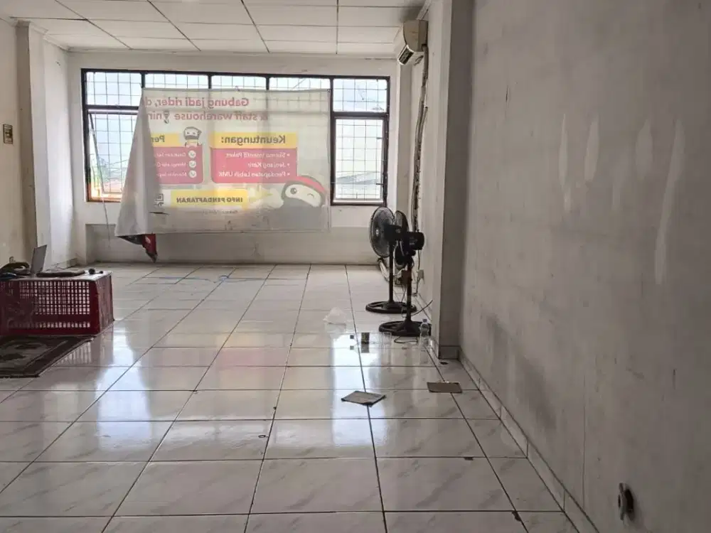 Ruko Di Pinang Tangerang Luas 5x20 3,5 Lantai Siap Huni Strategis