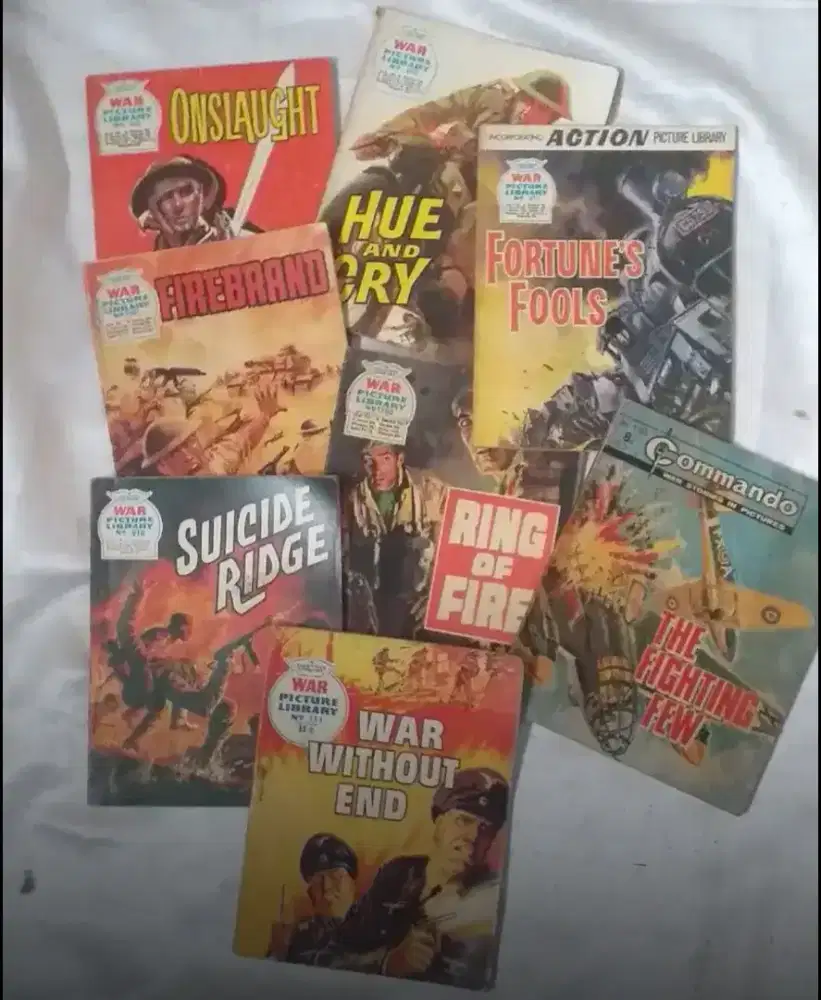 KOMIK IMPORT WORLD WAR 46 PCS (LANGKA COLLECTOR ONLY)
