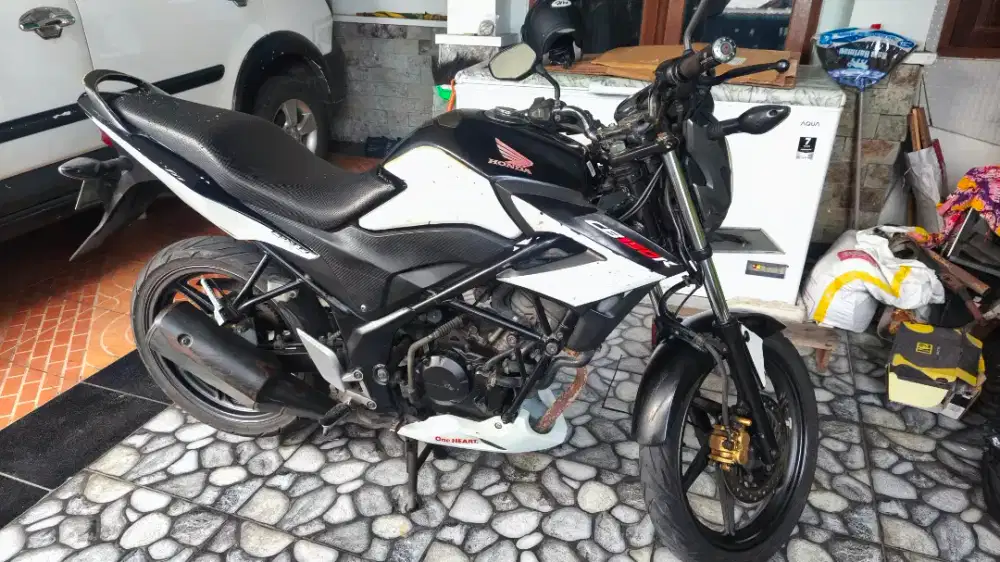 Honda CB 150 R th 2015