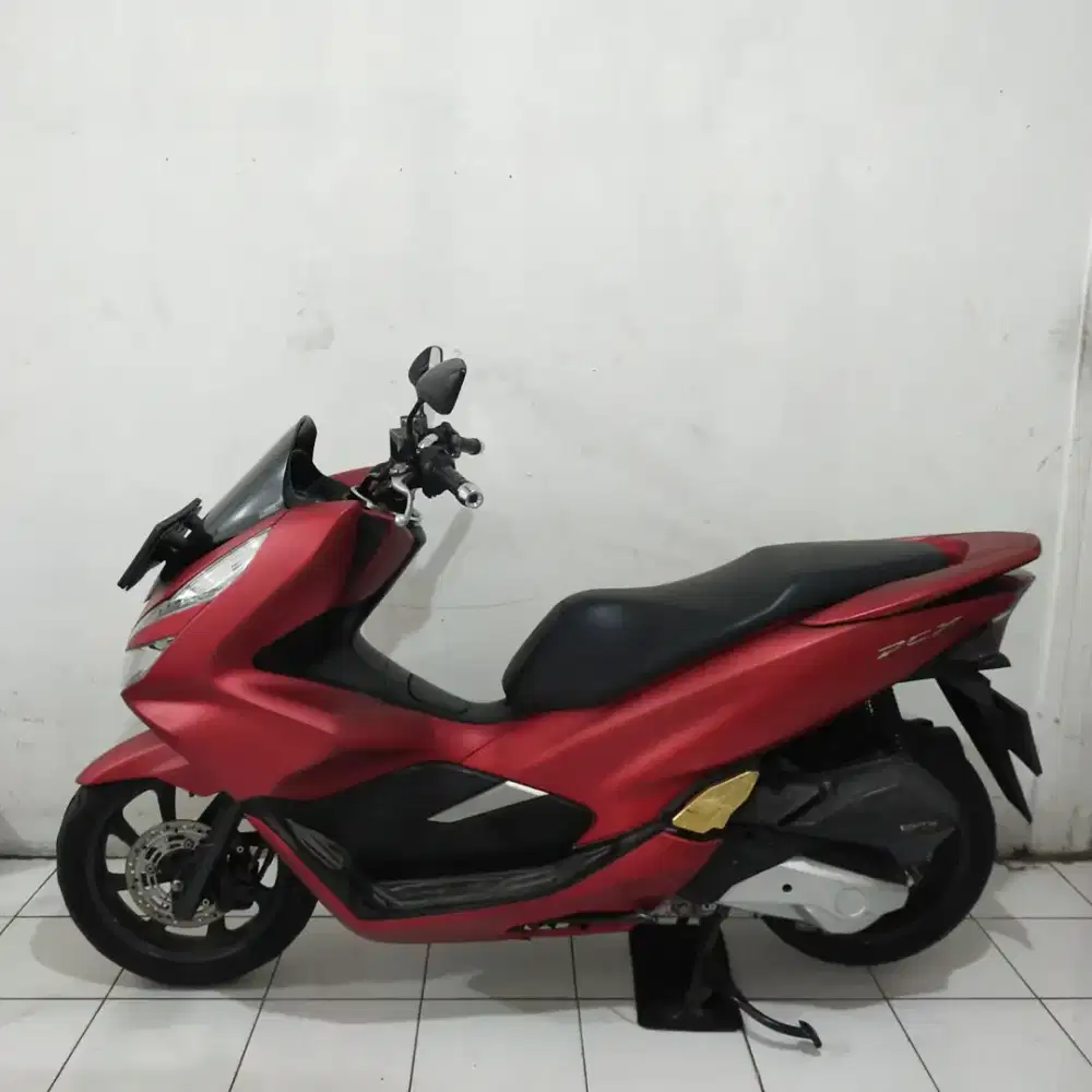 Honda PCX Non ABS 2020 Bagus lengkap