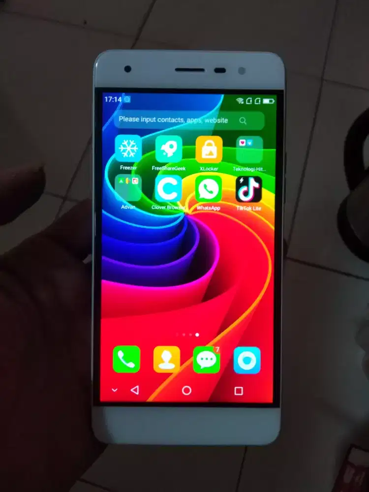 Dijual Advan G1 pro ram 3/32  bekas anak pakai masih lumayan mulus