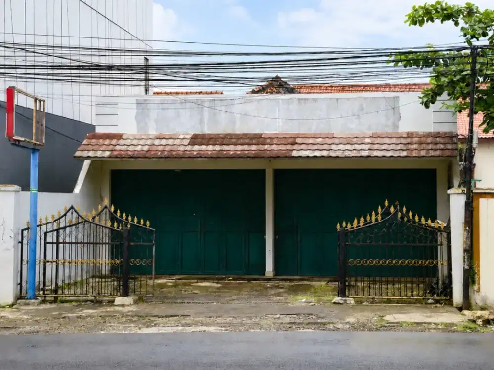 Aset Properti Strategis Terletak di Pinggir Jalan Utama Purwakarta | Cocok Untuk Hunian atau Workspace - HARGA NEGO SAMPAI JADI!