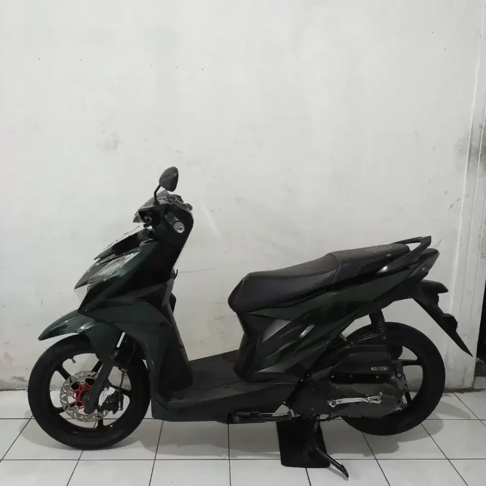 Honda Beat Deluxe 2020 Bagus lengkap
