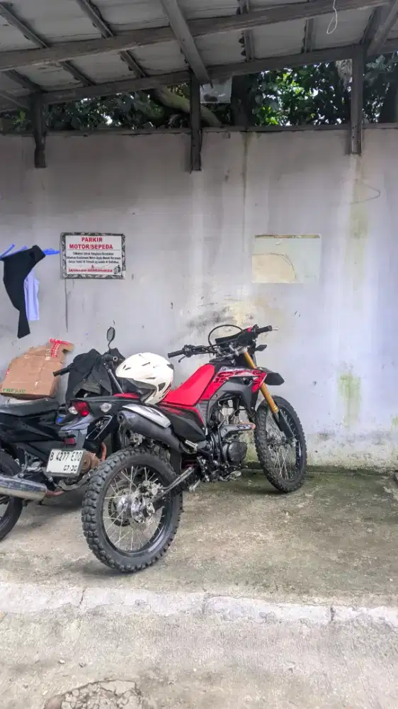 Honda CRF 150L ( 2025 )