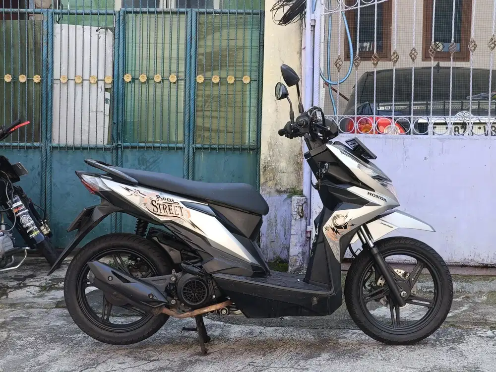 Beat street tahun 2019 full original/tt boleh gan cash lebih bagus