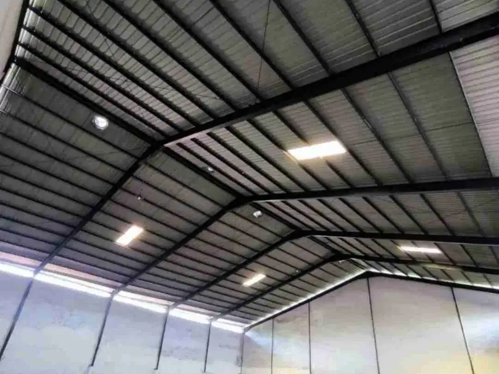 GUDANG PREMIUM 980M2 DI JL. IMAM MUNANDAR - AKSES LINTAS SUMATERA