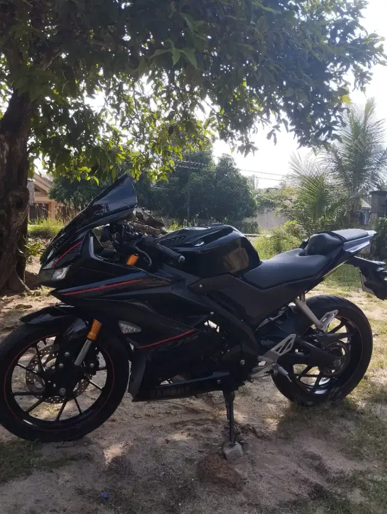 R 15 V3 standar