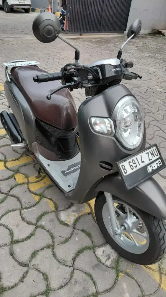 DIJUAL CEPAT HONDA SCOOPY DONAT STYLISH ORISINIL