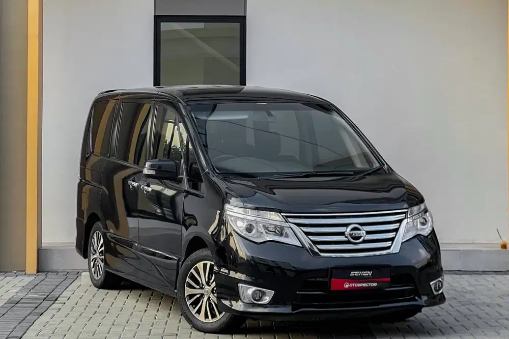 Nissan Serena HWS 2.0 HighWay Star Highwaystar AT Matic 2017 Hitam.