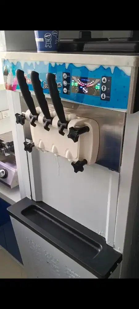 Mesin soft ice cream Fomac