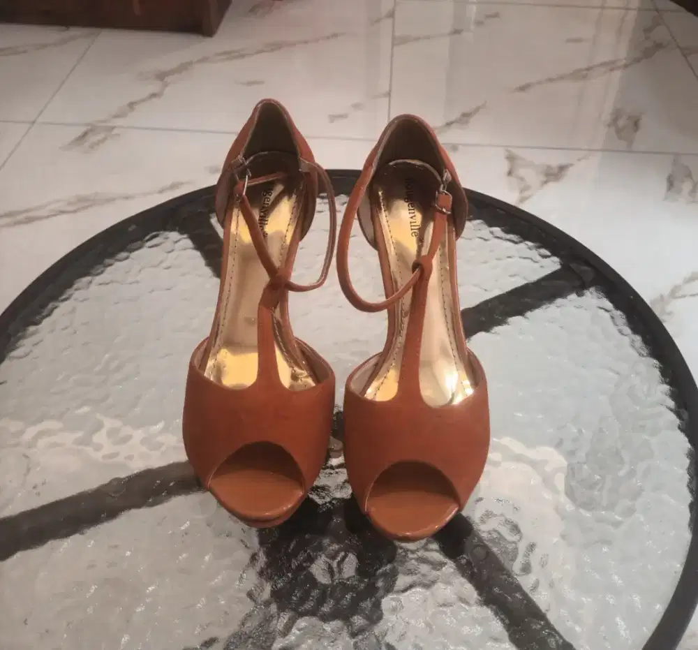 Sendal High Heels Wanita New