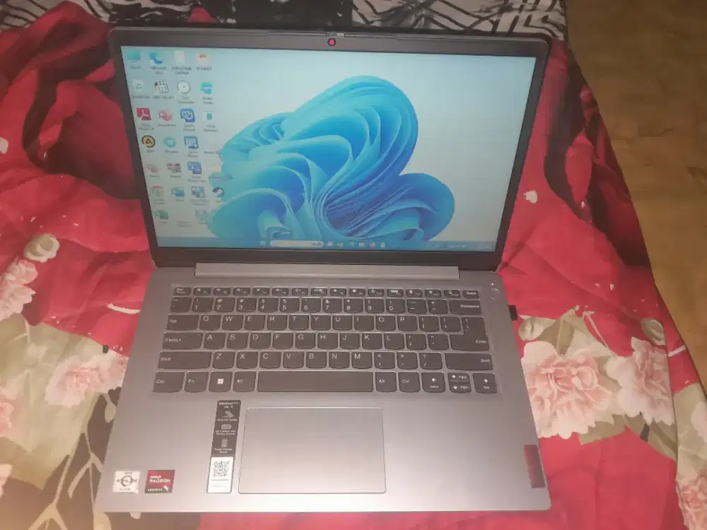 LENOVO IDEAPAD SLIM 1
