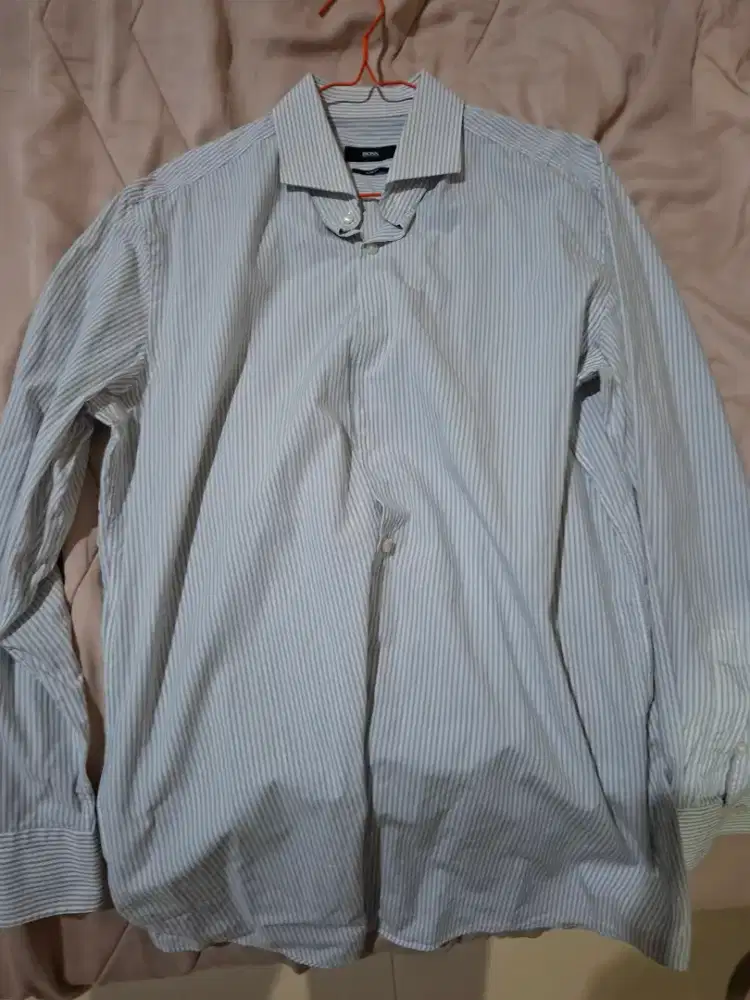Kemeja hugo boss