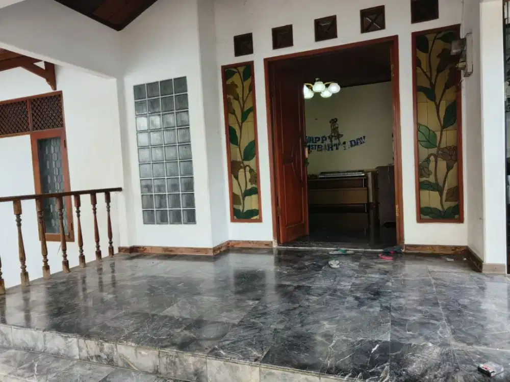 Rumah Strategis 5 Menit Tol Becakayu & Bekasi Barat *