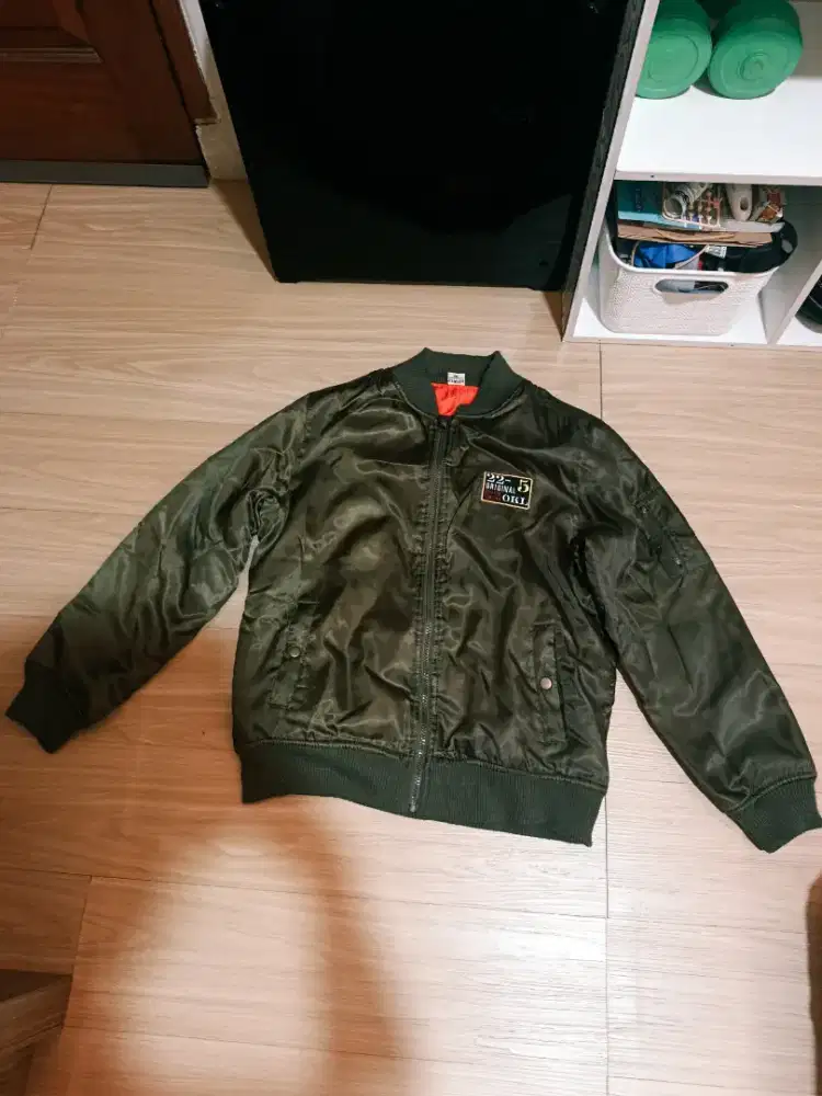 sayang nganggur minat chat aja
