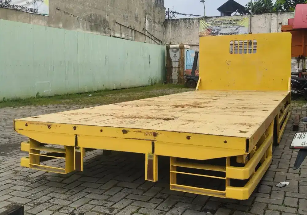 Ex 2026 Los bak CDD Long Mitsubishi Coltdiesel canter  Load bak losbak