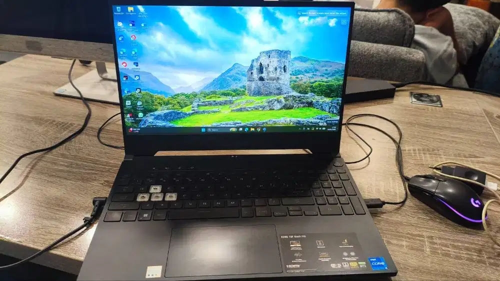 LAPTOP GAMING ASUS TUF DASH F15 RAM8GB  RTX3050 CORE I-5