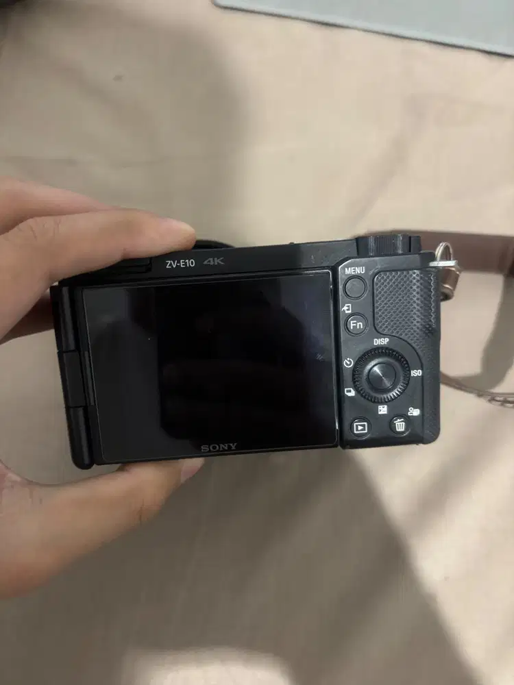 Sony EV E-10 + Viltrox AF 25mm f1.7