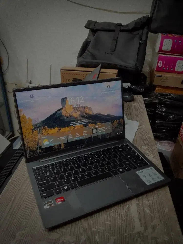 Axioo Hype 5 AMD X5-2 Ryzen 5 7430U RAM 8GB SSD 256GB M2 NVMe