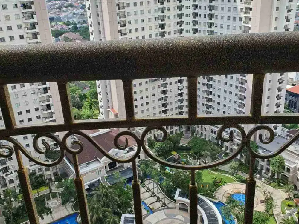 SEWA BULANAN APARTEMEN WATER PLACE SEBELAH PAKUWON MALL SURABAYA