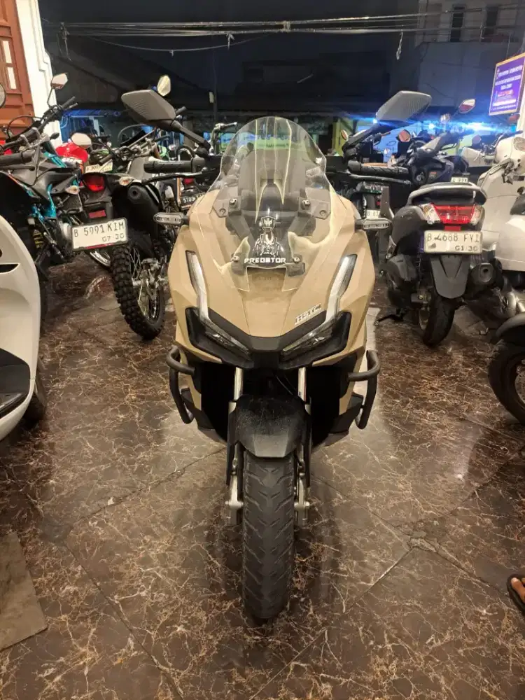 Hub ima dp promo Honda ADV 160 ABS 2024 . Free oli service Bergaransi