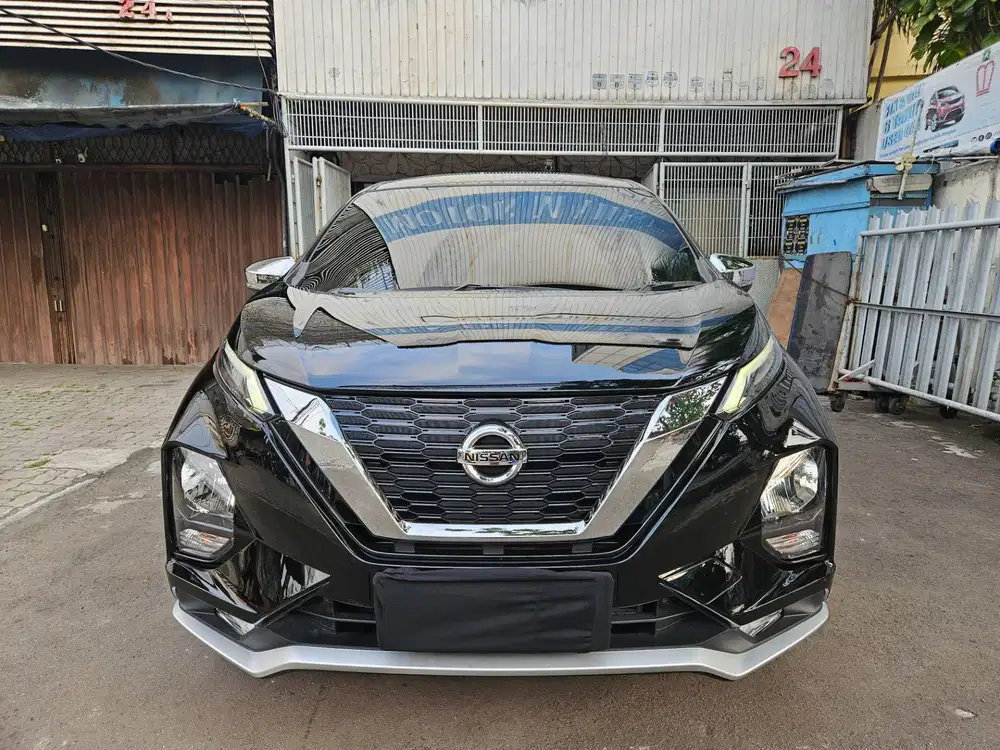 Full ori 23 rb km Nissan Livina 1.5 VL at 2020 nik 2019 hitam xpander