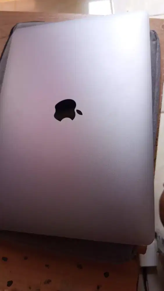 Jual cepat macbook pro 2017