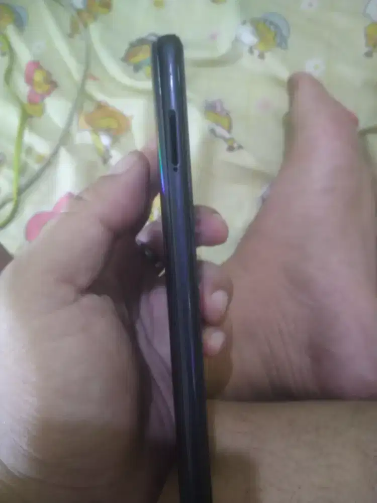 Samsung A21. Minus slot SIM gk ada.