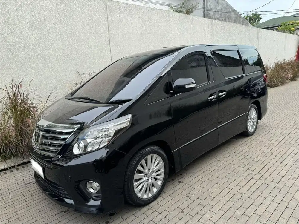 Toyota Alphard Premium Sound 2013 Bensin
