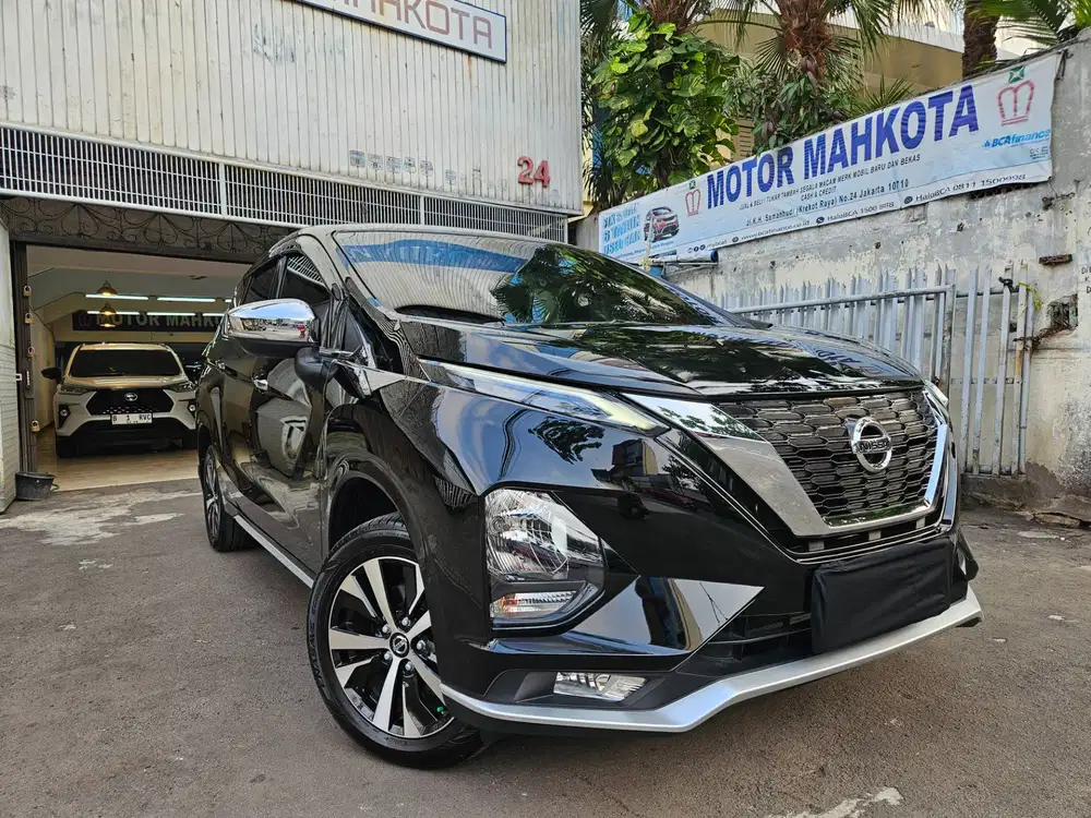 23 rb km Nissan Livina 1.5 VL at 2020 nik 2019 hitam black xpander ori