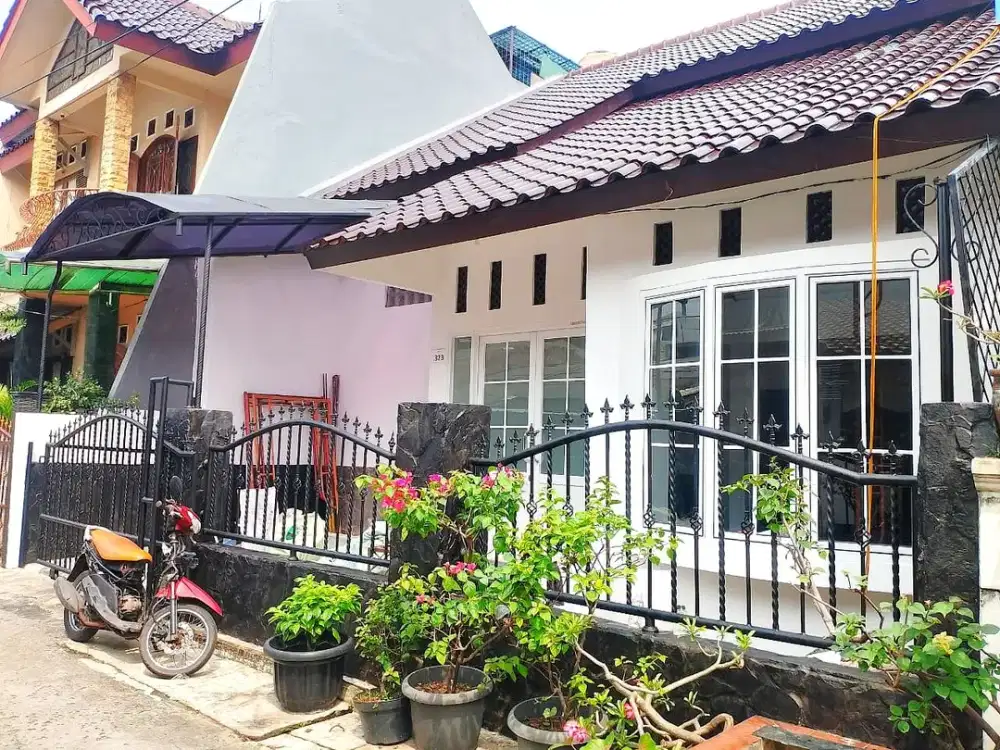 Rumah Komplek Pondok Gede, Harga 1,15M turun 430jt dari 1,58M FULL Renov 2 Lantai LT/LB 117/153