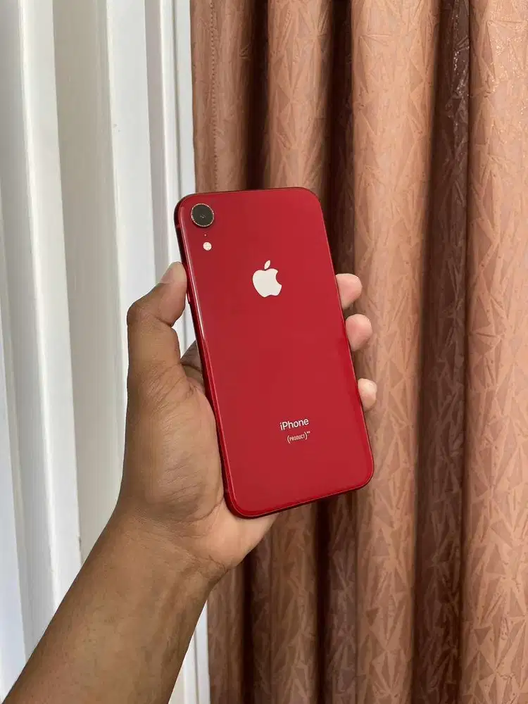 IPHONE XR 64GB RED