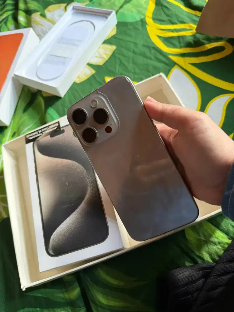 FOR SALE IPHONE 15 PRO IBOX