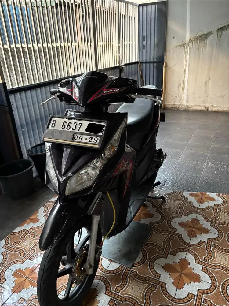 Dijual motor pemakaian pribadi