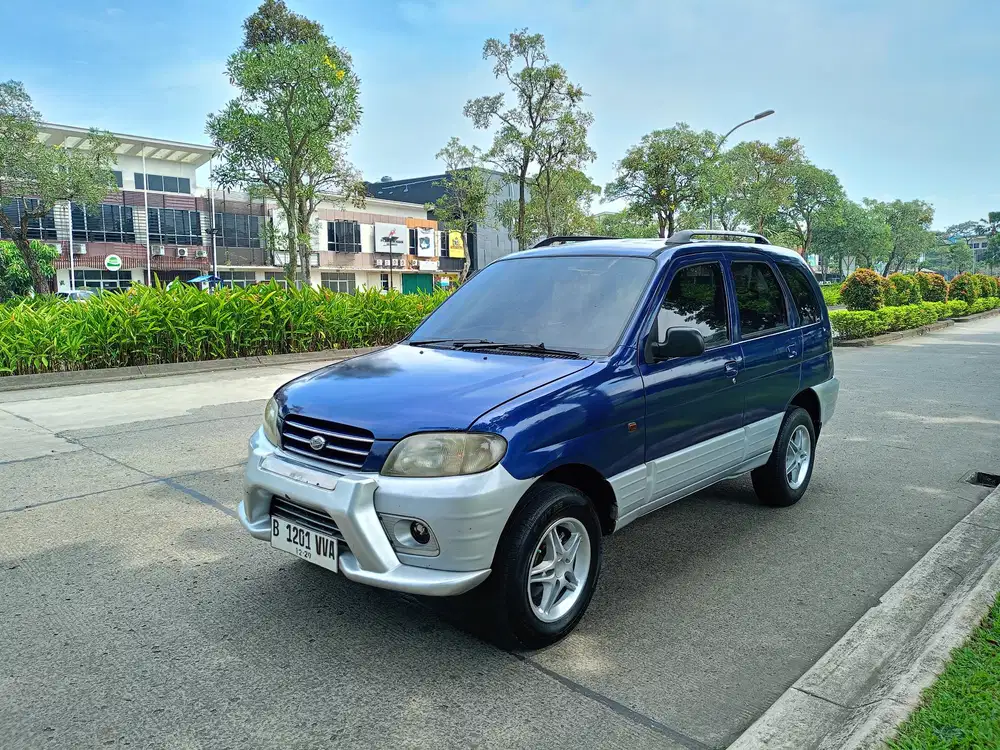 Daihatsu Taruna 2000 Bensin
