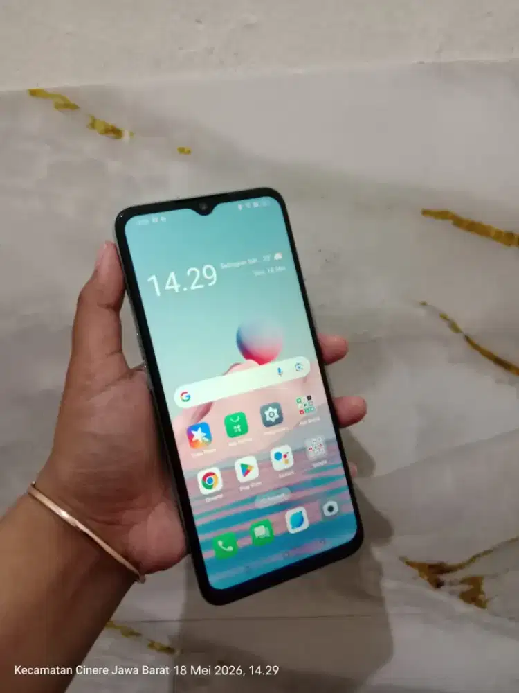 Oppo a57 4+1/64